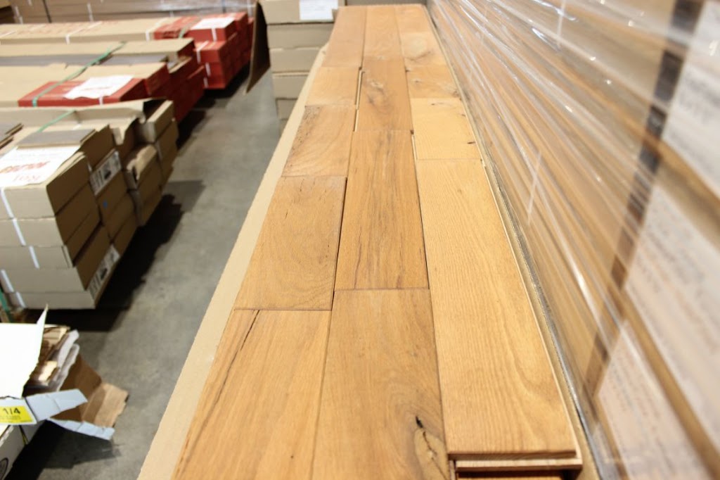 Canada Floors Depot | 2275 Boulevard des Entreprises Warehouse 07, Terrebonne, QC J6Y 2A6, Canada | Phone: (450) 824-7600