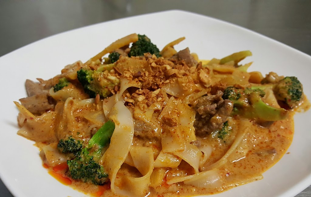 Mount Brydges Lotus Thai Restaurant | 22527 Adelaide Rd, Mount Brydges, ON N0L 1W0, Canada | Phone: (519) 852-9424