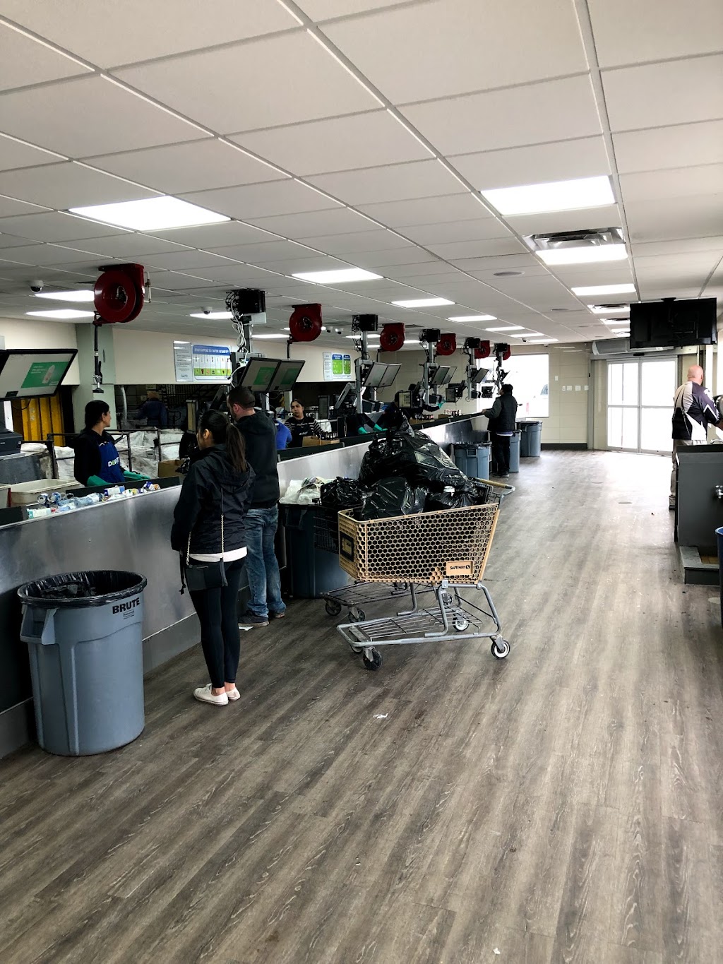 Fish Creek Bottle Depot | 15216 Shaw Rd SE, Calgary, AB T2X 2A1, Canada | Phone: (403) 256-0845