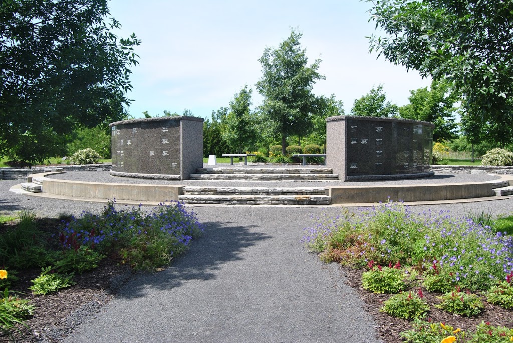 Cimetiere St Jean-Richelieu | 563 Rue Saint-Jacques, Saint-Jean-sur-Richelieu, QC J3B 7N7, Canada | Phone: (450) 357-0043