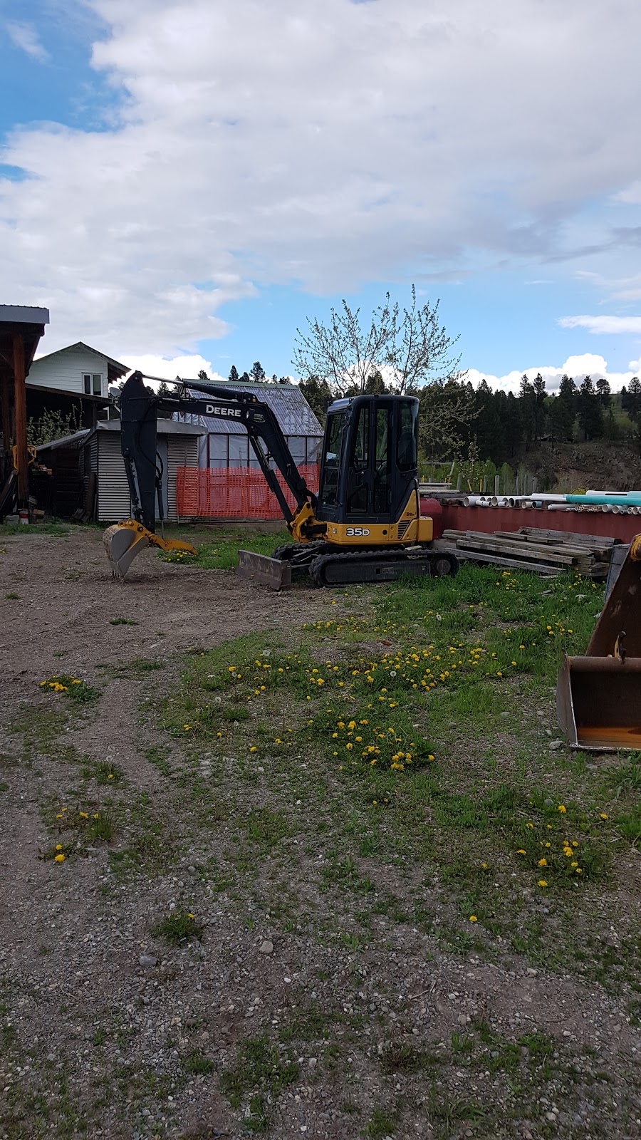 Sims Dave Contracting | 2976 2976 Wycliffe Store Road, Cranbrook, BC V1C 7C5, Canada | Phone: (250) 427-5195