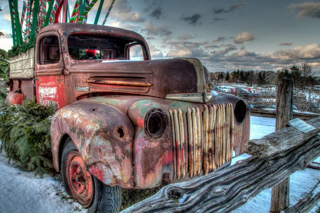 BLUE MOUNTAIN RENTALS | 214 Arlberg Crescent, The Blue Mountains, ON L9Y 0M1, Canada | Phone: (705) 888-0660