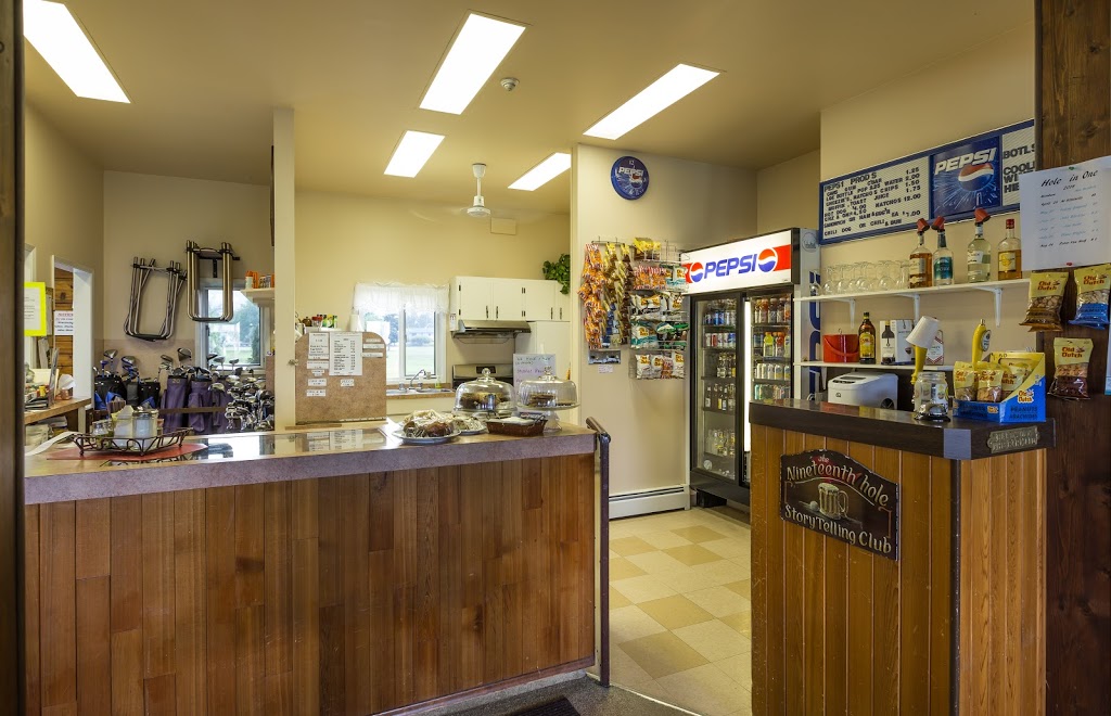 Sunshore Golf Course | 902 Hysop Rd, Chase, BC V0E 1M1, Canada | Phone: (250) 679-3021