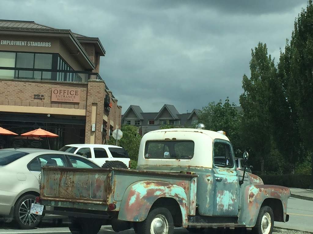 Pizza Hut | 20159 88 Ave c102, Langley City, BC V1M 0A4, Canada | Phone: (604) 881-4659