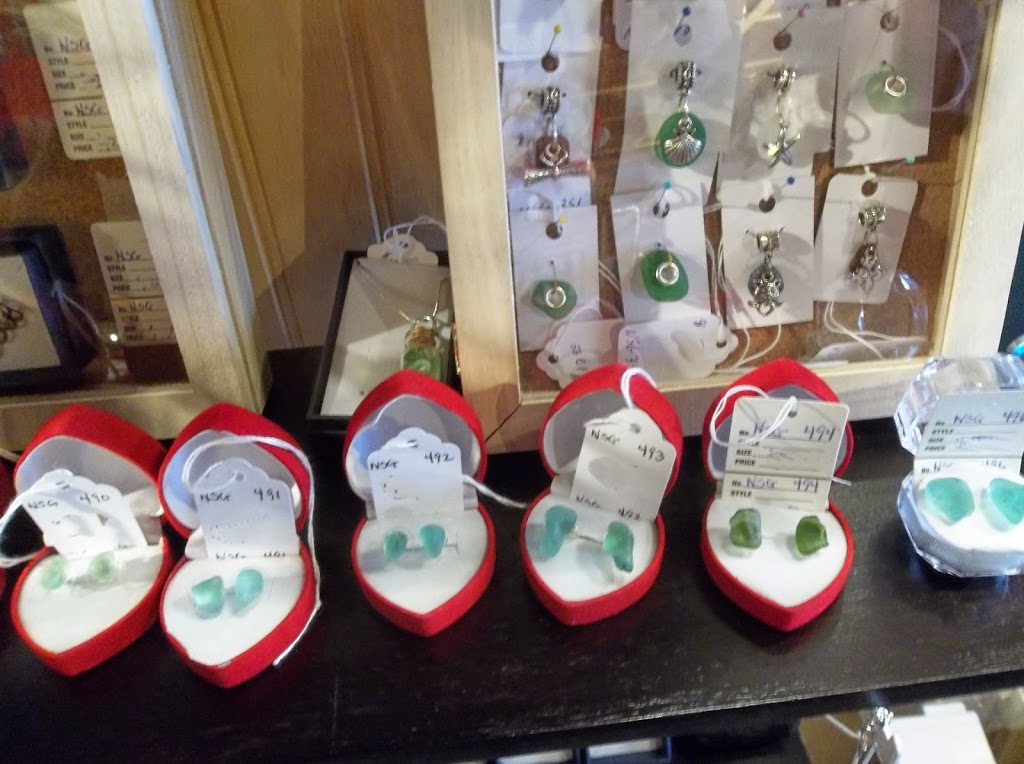 Busy Hands Arts and Crafts | 227-229 Water St, Carbonear, NL A1Y 1C1, Canada | Phone: (709) 595-3070