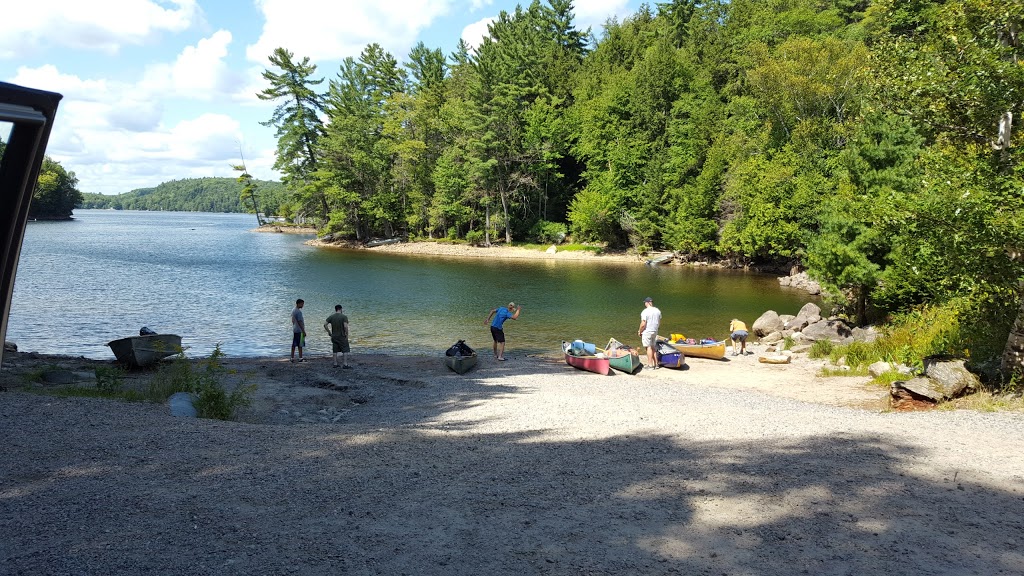 Big Hawk Lake Marina | 1673 Big Hawk Lake Rd, Algonquin Highlands, ON K0M 1J2, Canada | Phone: (705) 489-2429
