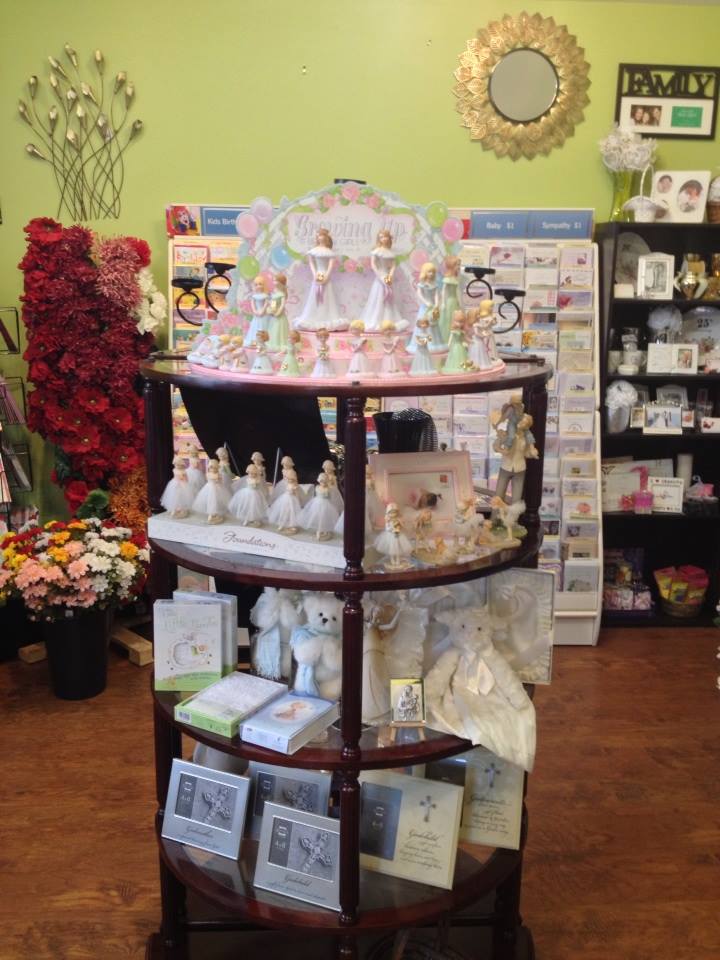Clarke Floral Design | 518 Cranes Rd, Upper Island Cove, NL A0A 4E0, Canada | Phone: (709) 589-2908