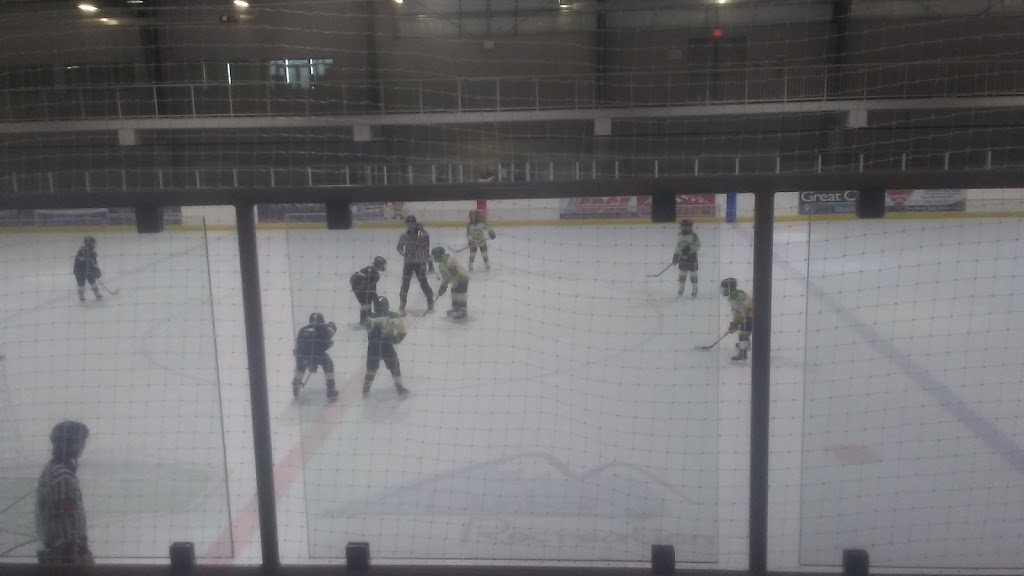 Scott Seaman Sports Rink | 32156 AB-552, De Winton, AB T0L 0X0, Canada | Phone: (403) 995-7397