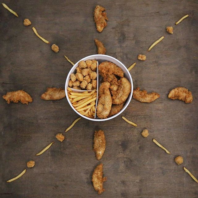 KFC | 333 96 Ave NE UNIT 8110, Calgary, AB T3K 0S3, Canada | Phone: (403) 764-8110