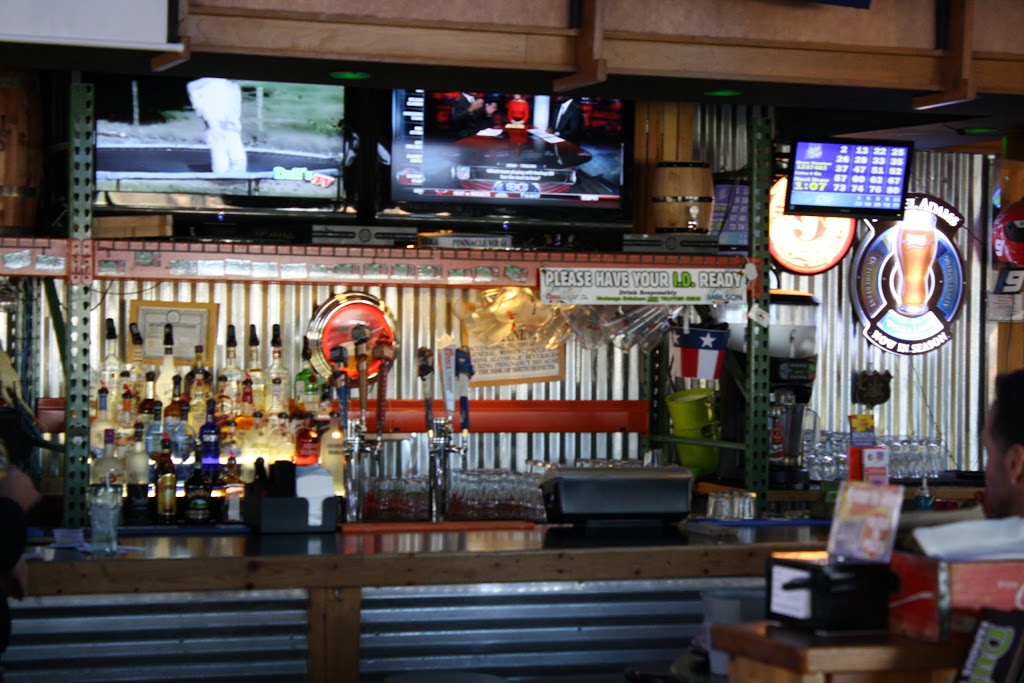 Duffs Famous Wings | 3090 Orchard Park Rd, Buffalo, NY 14224, USA | Phone: (716) 674-7212