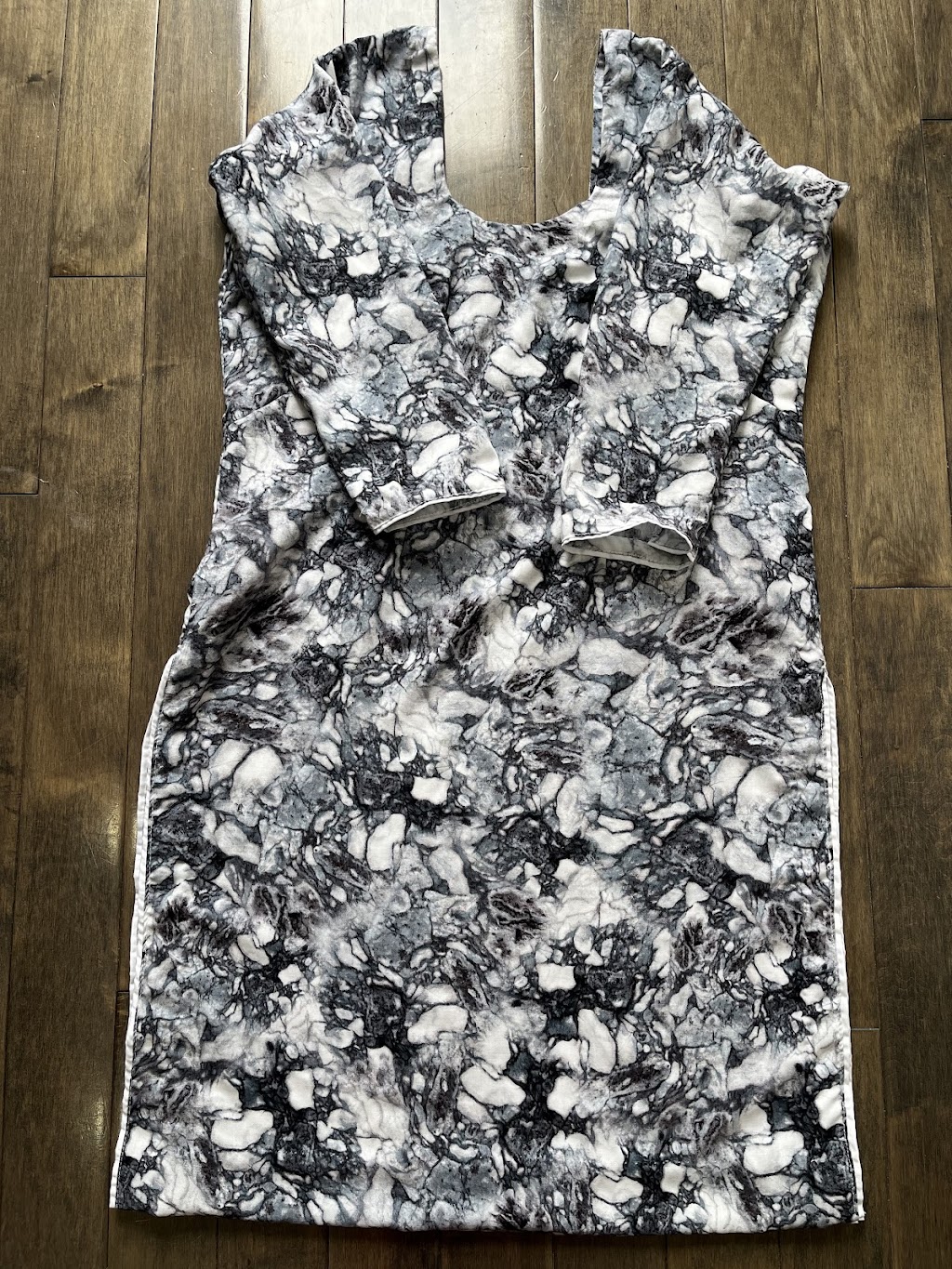 Stitching and alteration | Heartview Rd, Brampton, ON L6Z 0C9, Canada | Phone: (416) 540-1237