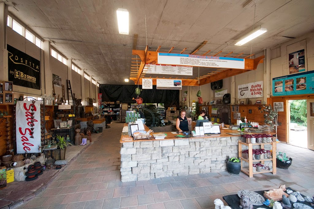 Silverthorn Landscape Supplies | 46400 Talbot Line, St Thomas, ON N5P 3S7, Canada | Phone: (519) 765-2379