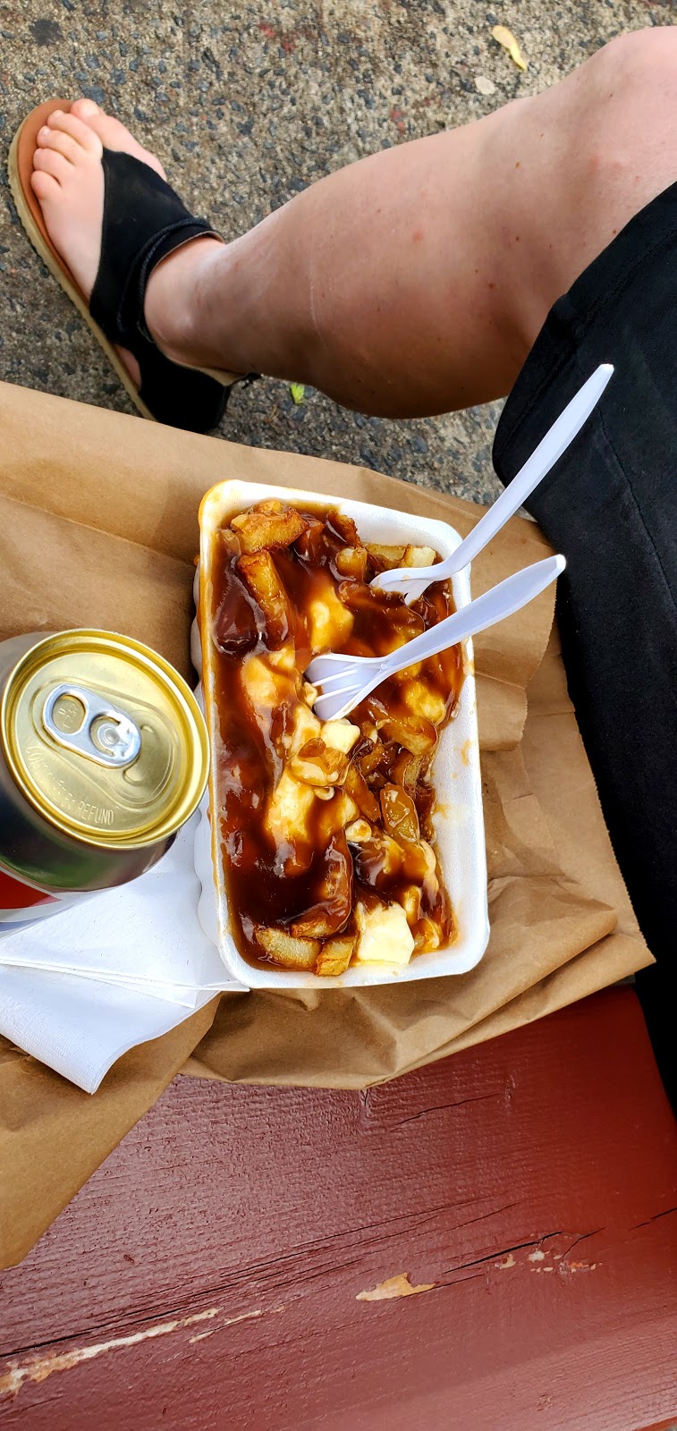 Casse-Croute-LAmi Du Passant | 667 Avenue de Grand-Mère, Grand-Mère, QC G9T 2H6, Canada | Phone: (819) 538-6319