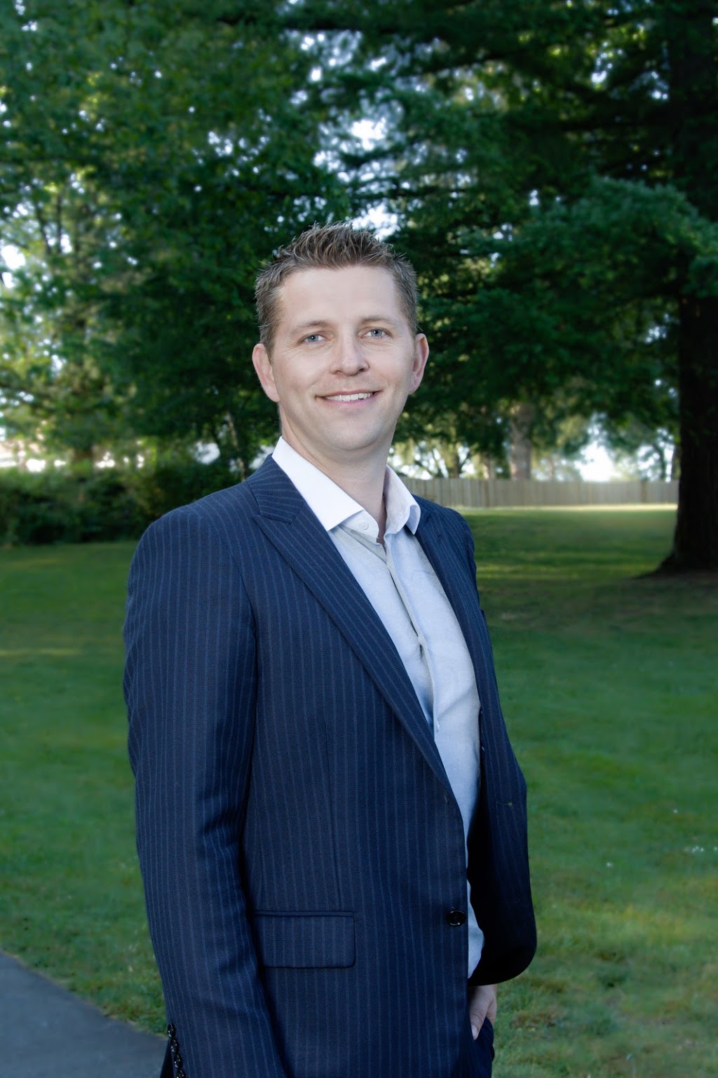 Solon Real Estate Professional | 19925 Willowbrook Dr #110, Langley City, BC V2Y 1A7, Canada | Phone: (778) 995-7467