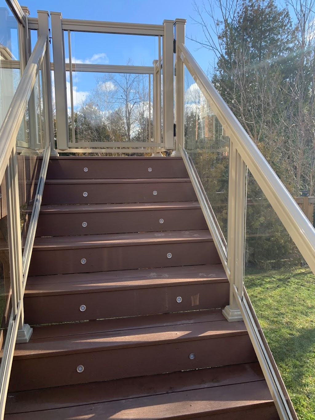 Demex Decks | 10 Bigwin Dr, Aurora, ON L4G 3C5, Canada | Phone: (647) 708-2588