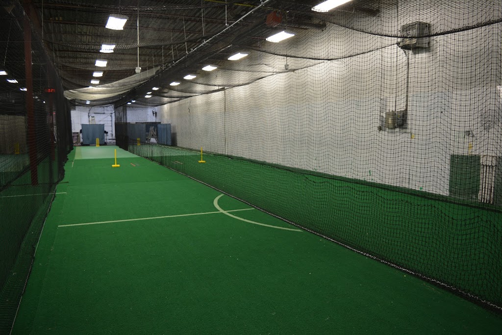 SOFF Indoor Cricket Facility | 1780 Sismet Rd Unit 3, Mississauga, ON L4W 1Y8, Canada | Phone: (647) 770-5369