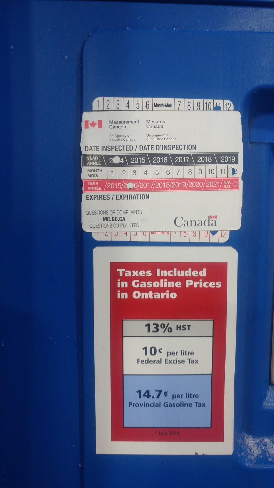 Esso | 3405 Glen Erin Dr, Mississauga, ON L5L 3S2, Canada | Phone: (905) 828-9904