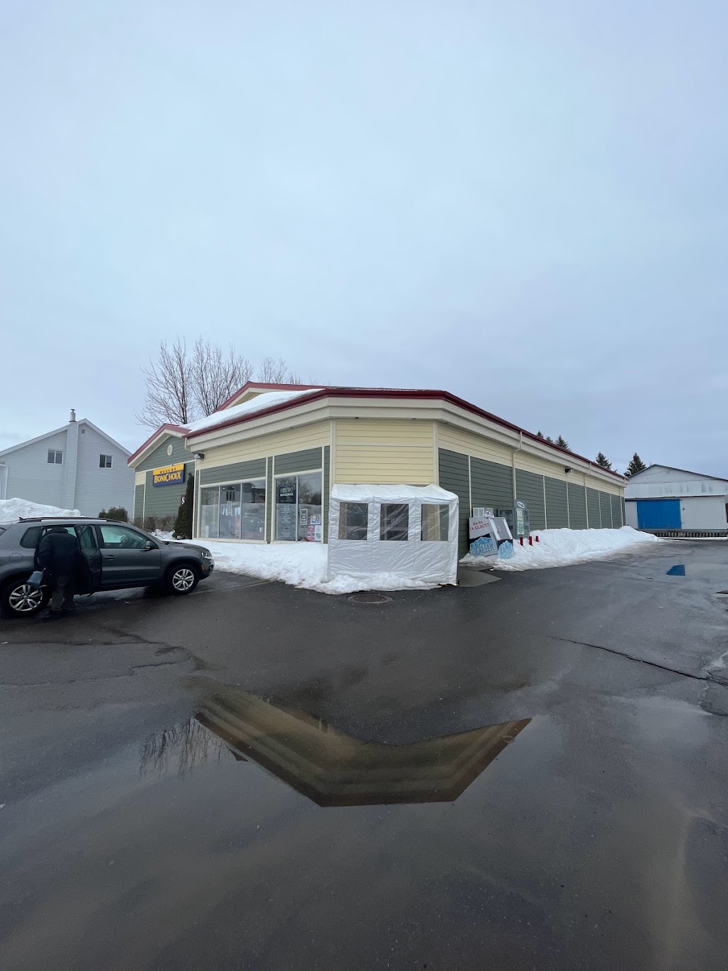 Marché Bonichoix | 280 Rue Turgeon, Hébertville, QC G8N 1S4, Canada | Phone: (418) 344-1750