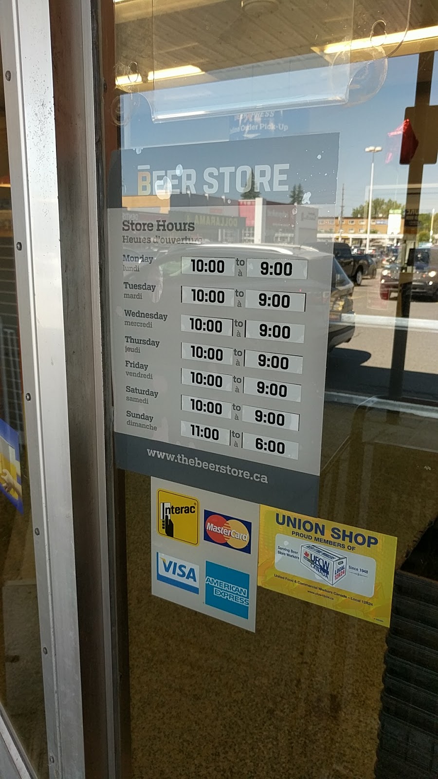 Beer Store 4607 | 548 Montréal Rd, Ottawa, ON K1K 0T9, Canada | Phone: (613) 749-7388