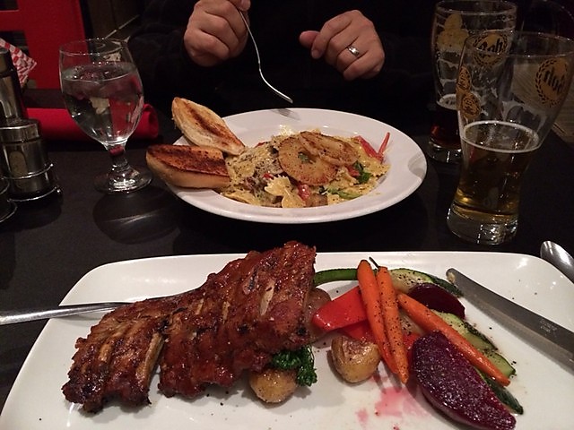 Movados Tavern | 3580 2 Ave W, Prince Albert, SK S6V 5G2, Canada | Phone: (306) 764-4472