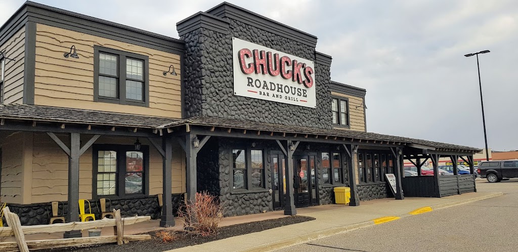 Chucks Roadhouse Bar & Grill | 1399 Exmouth St, Sarnia, ON N7T 5N8, Canada | Phone: (519) 491-6000