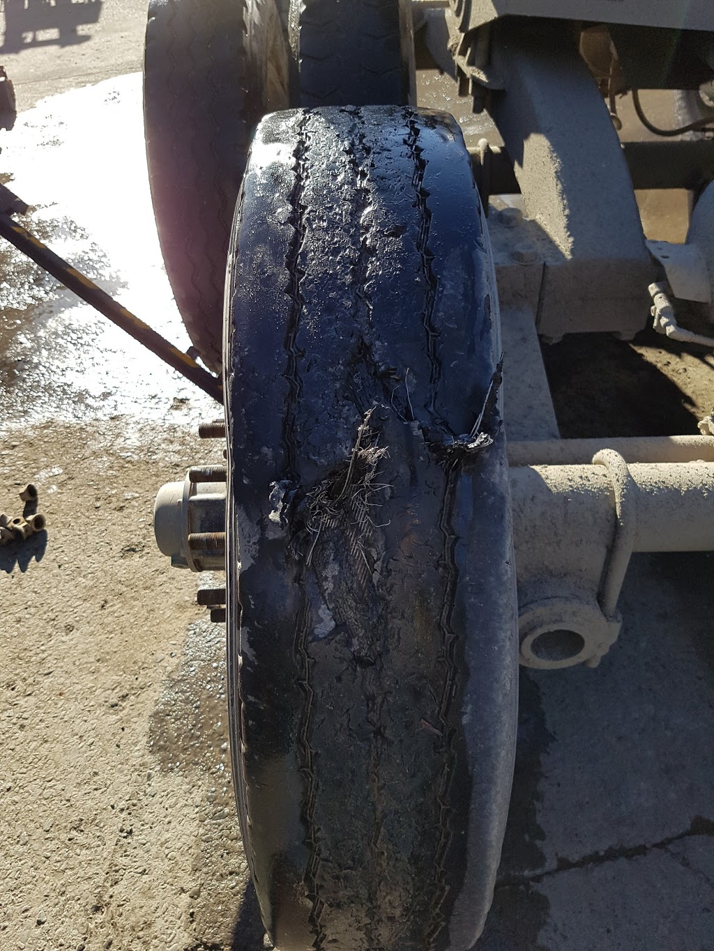 B & H Tire Ltd | 9351 Trans-Canada Hwy, Chemainus, BC V0R 1K0, Canada | Phone: (250) 246-4731