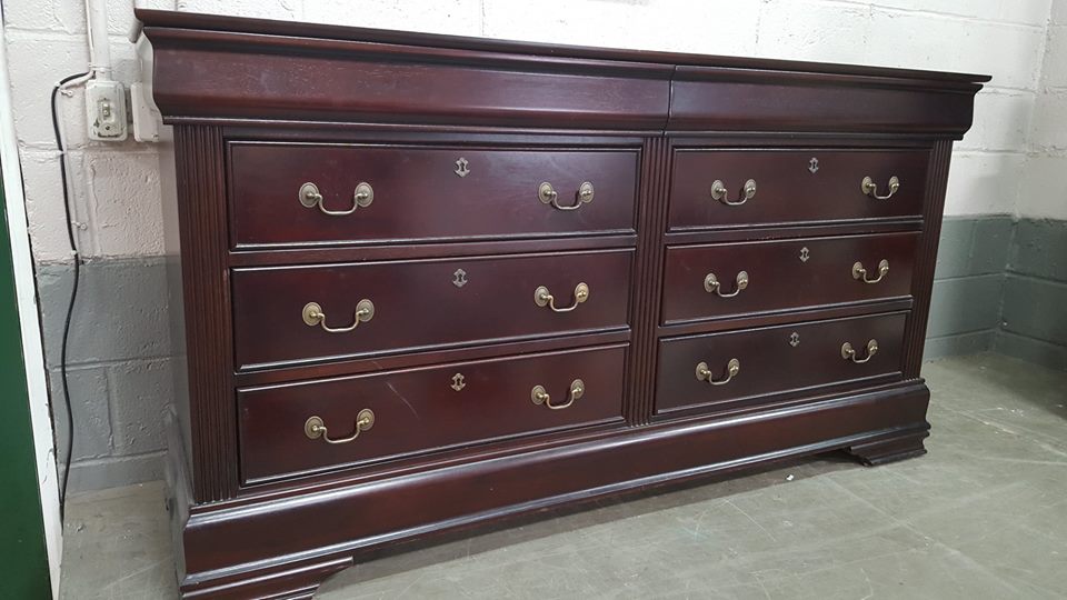 Stapleton Auctions | 4532 Durham Regional Hwy 2, Newtonville, ON L0A 1J0, Canada | Phone: (905) 786-2244