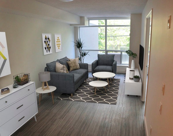 Fifty on the Park | 50 Portland St, Toronto, ON M5V 2M7, Canada | Phone: (416) 361-1550