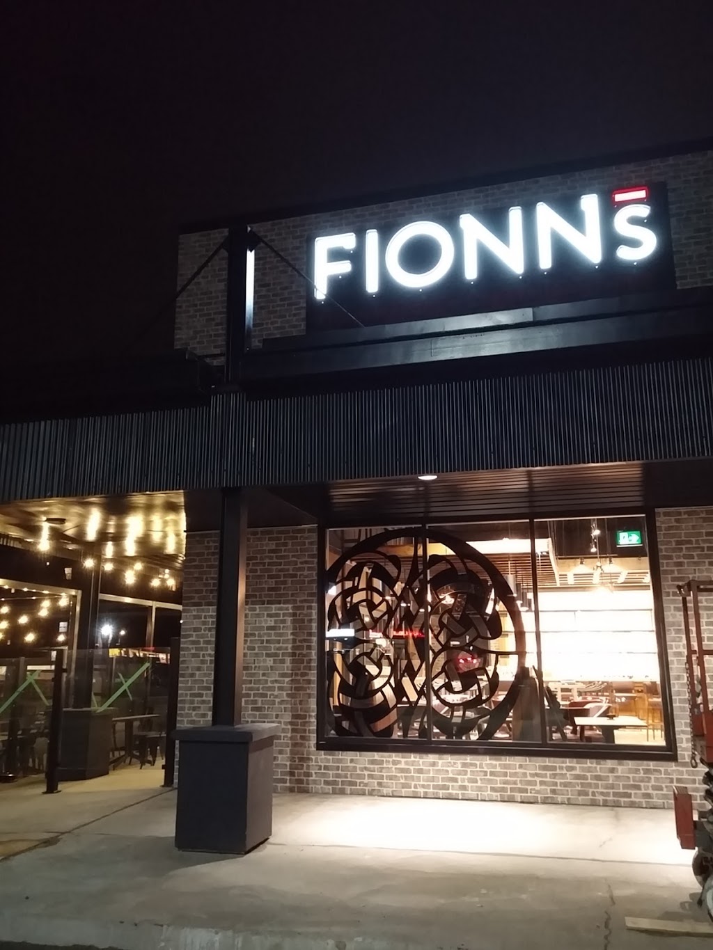 Fionn MacCools | 119 Osler Dr Unit 3, Dundas, ON L9H 6X4, Canada | Phone: (905) 627-4729