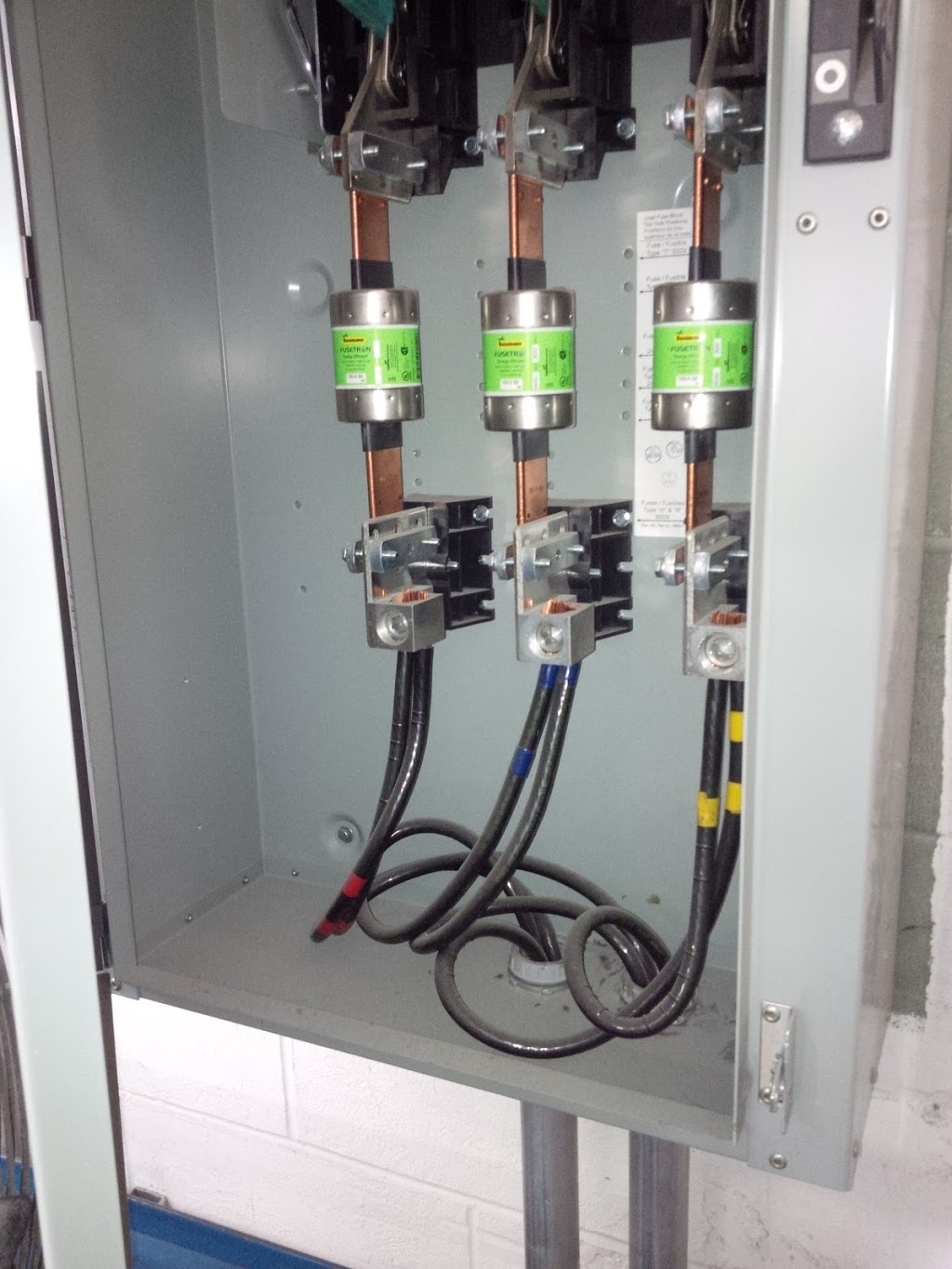 Can Power Electric | 2240 Austin Ct, Burlington, ON L7L 6V5, Canada | Phone: (905) 332-0446