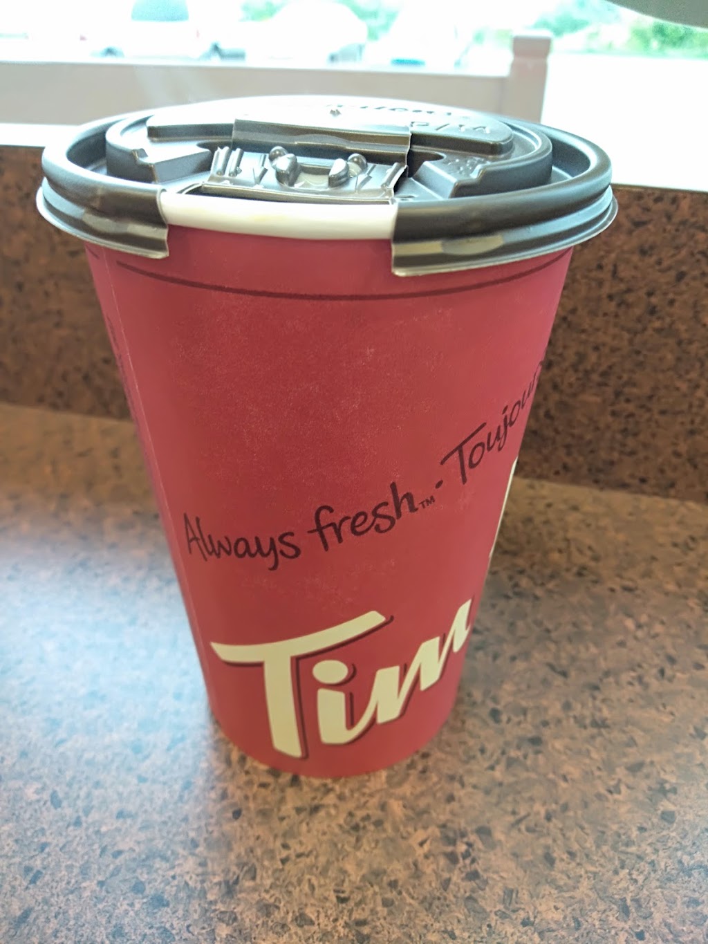 Tim Hortons | 222 Bayside Dr, Saint John, NB E2J 5C1, Canada | Phone: (506) 633-7705