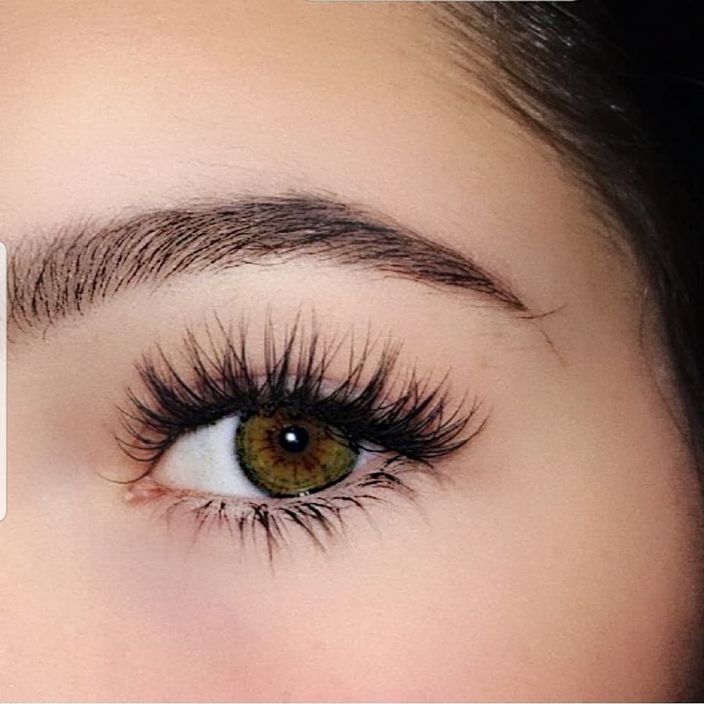 Whiplash Eyelash Extensions | 32783 14 Ave, Mission, BC V2V 2N8, Canada | Phone: (778) 240-3555