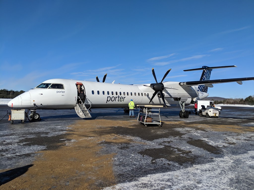Mont-Tremblant International Airport | 150 Chemin Roger-Hébert, La Macaza, QC J0T 1R0, Canada | Phone: (819) 275-9099