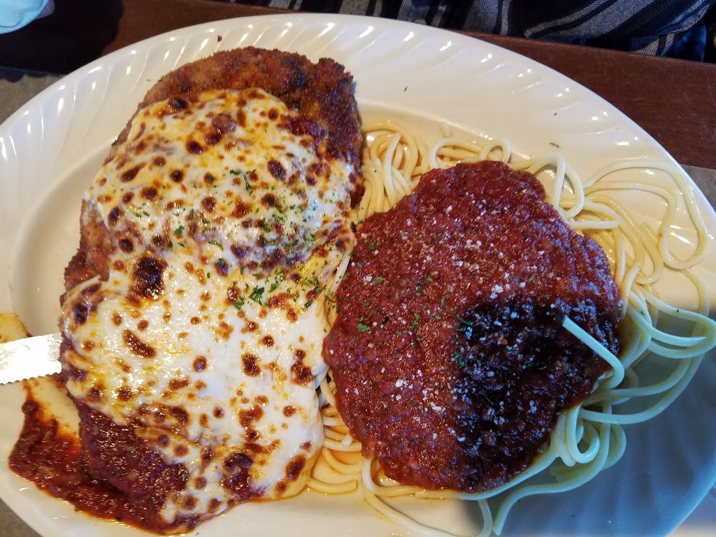 Amore’s Grill and Spirits | 53100 Gratiot Ave, New Baltimore, MI 48051, USA | Phone: (586) 749-9262