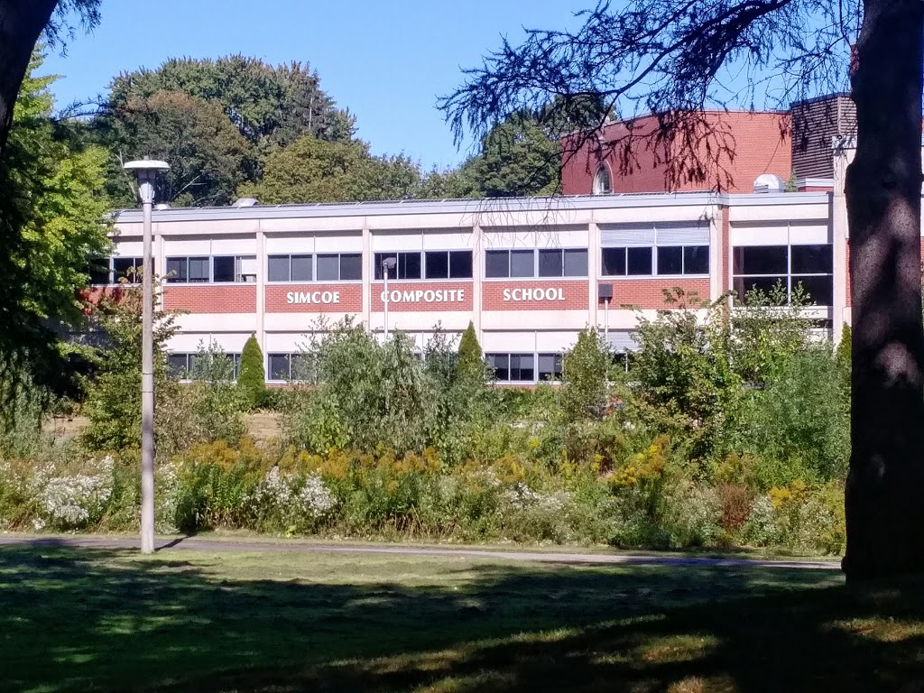 Simcoe Composite School | 40 Wilson Dr, Simcoe, ON N3Y 2E5, Canada | Phone: (519) 426-4664