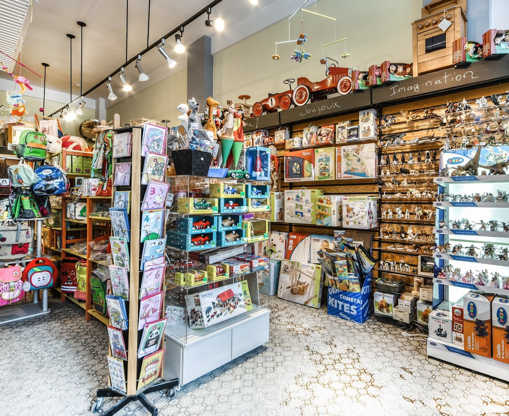 Boutique Citrouille | 1126 Rue Bernard O, Outremont, QC H2V 1V3, Canada | Phone: (514) 948-0555