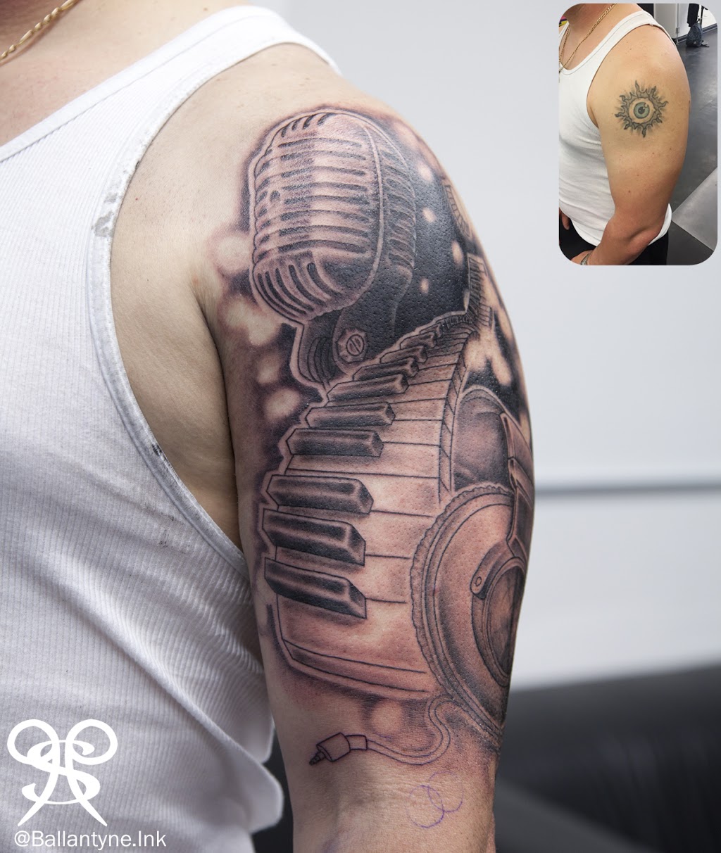 Pleasure and pain ink | 364 Lakeshore Rd W, Mississauga, ON L5H 1H3, Canada | Phone: (905) 891-0777