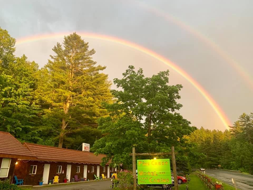 Pine Crest Motel & Cabins | 1288 Barton Orleans Rd, Barton, VT 05822, USA | Phone: (802) 525-3472
