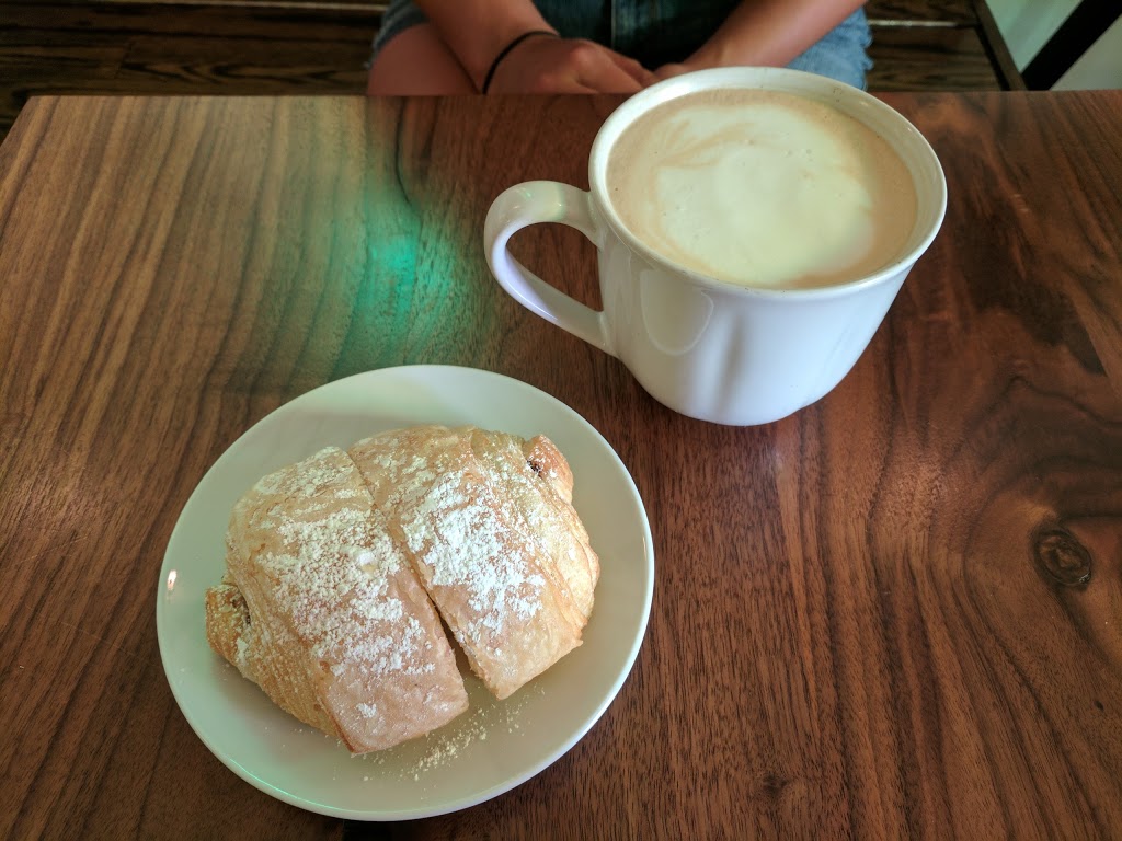 Cardinal Cafe & Shop Inc. | 14153 Road 38, Sharbot Lake, ON K0H 2P0, Canada | Phone: (613) 279-3734
