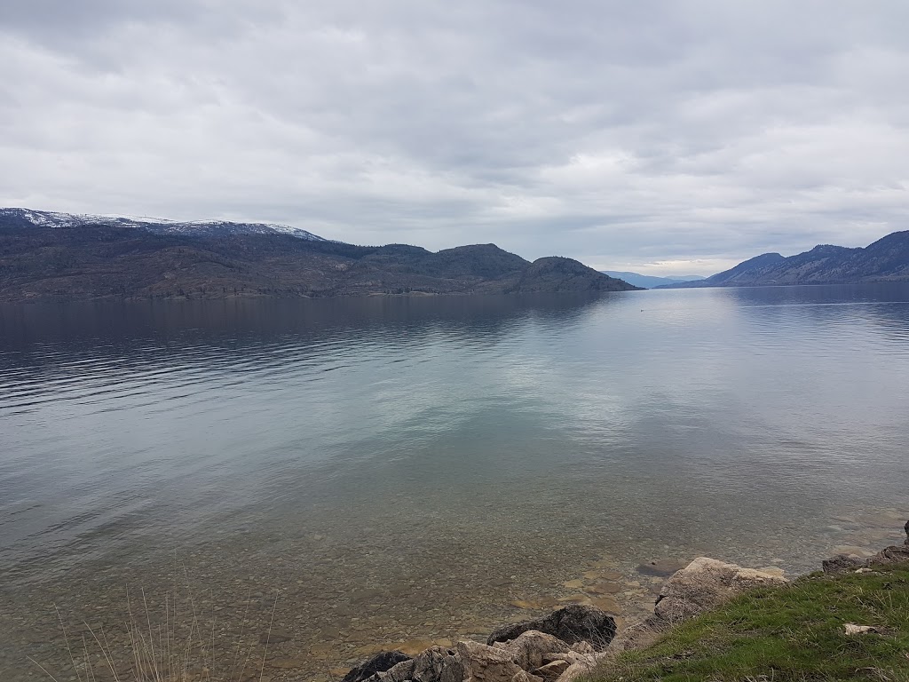 Okanagan Breeze Bed & Breakfast | 4724 Blacksmith Pl, Peachland, BC V0H 1X7, Canada | Phone: (250) 767-6199