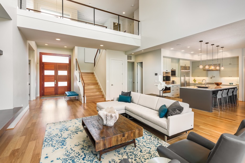 To the Point Painting | 1111 27th St, North Vancouver, BC V7J 1S3, Canada | Phone: (604) 842-4710