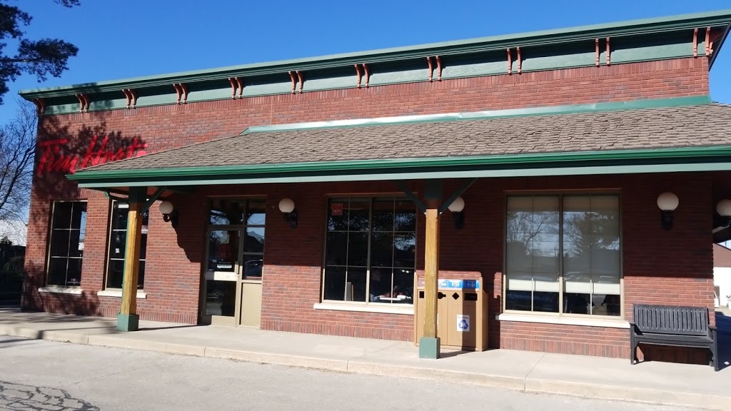 Tim Hortons | 1229 King St N, St. Jacobs, ON N0B 2N0, Canada | Phone: (519) 664-1544