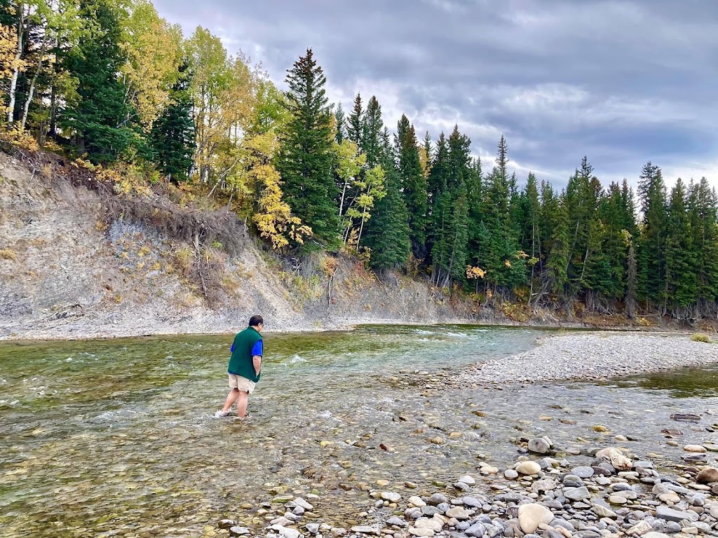 River Retreat Kananaskis | 658 Ave W, Longview, AB T0L 1H0, Canada | Phone: (403) 558-3945