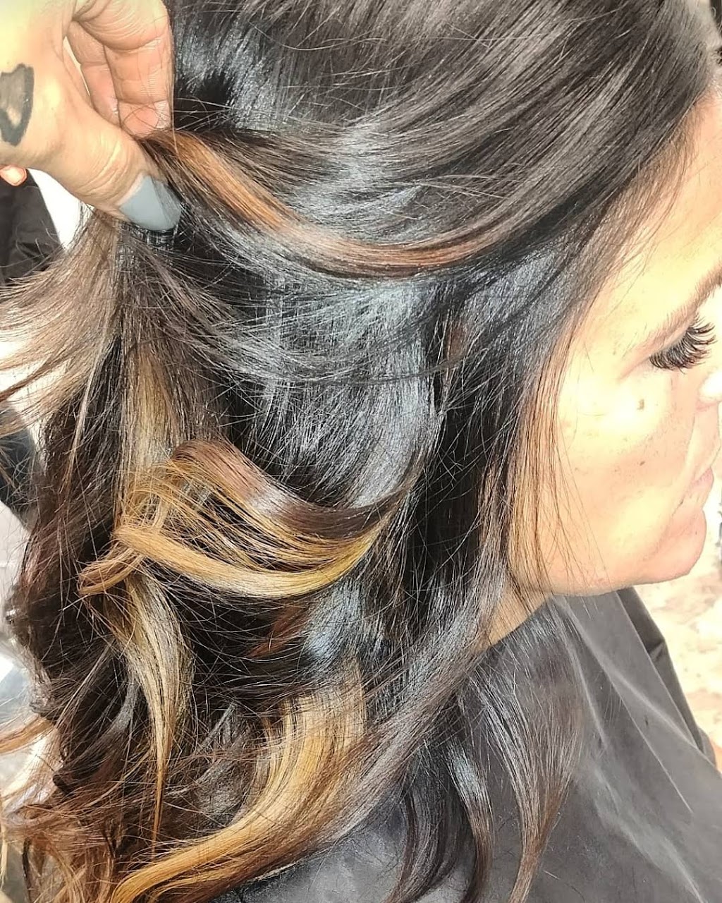 Hair By Linzi Bishop | 4499 Colonel Talbot Rd, London, ON N6P 1B6, Canada | Phone: (519) 520-5380