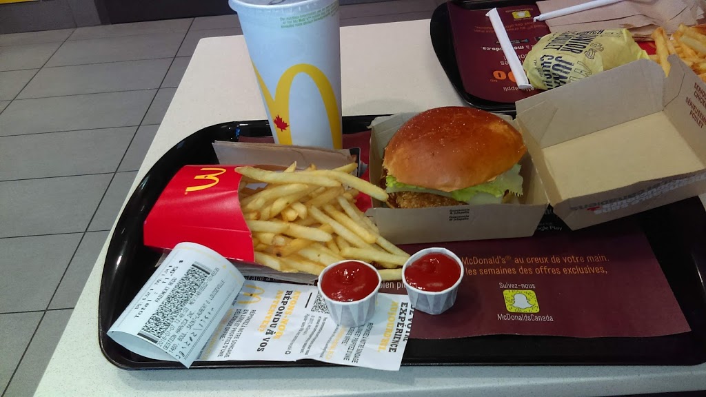 McDonalds | 1460 Boulevard Saint Laurent E, Louiseville, QC J5V 2L4, Canada | Phone: (819) 228-8284