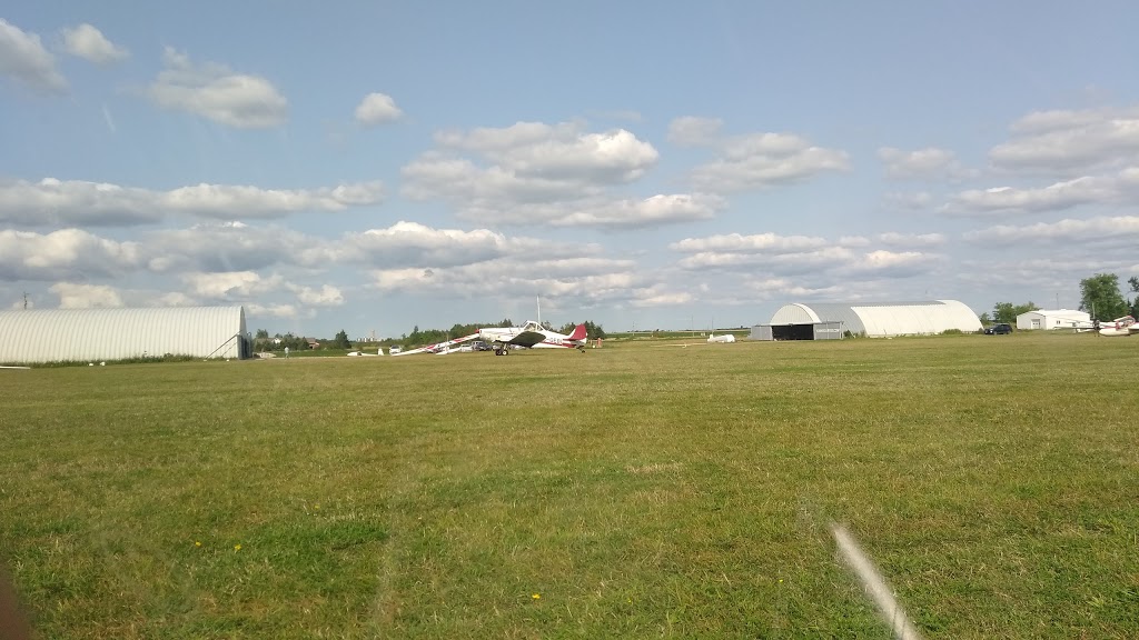 York Soaring Association | 7296 5th Line, Belwood, ON N0B 1J0, Canada | Phone: (519) 848-3621