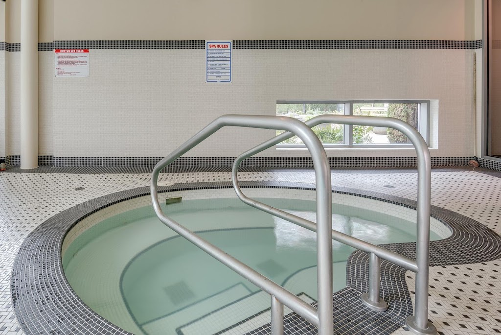 The Urban | 688 Abbott St Apt 1709, Vancouver, BC V6B 0B9, Canada | Phone: (236) 983-0306