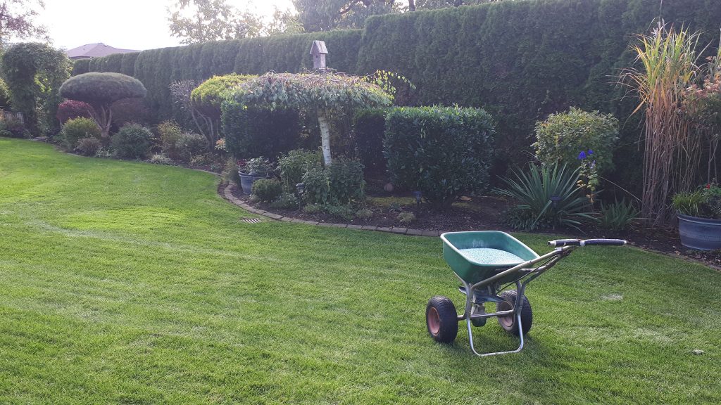 Blades Landscaping & Installations | 5244 Rockwood Pl, Chilliwack, BC V2R 5M9, Canada | Phone: (604) 819-2687