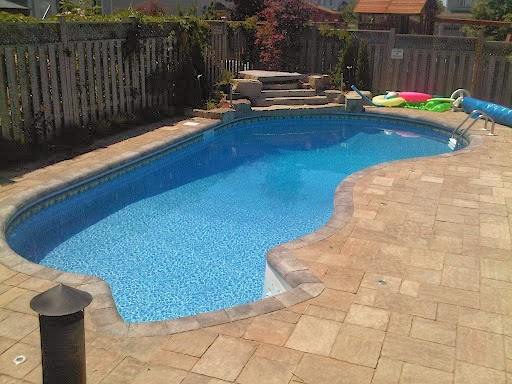 International Pool & Spa Centers Oshawa | 800 Taunton Rd W, Oshawa, ON L1H 7K4, Canada | Phone: (905) 434-7727