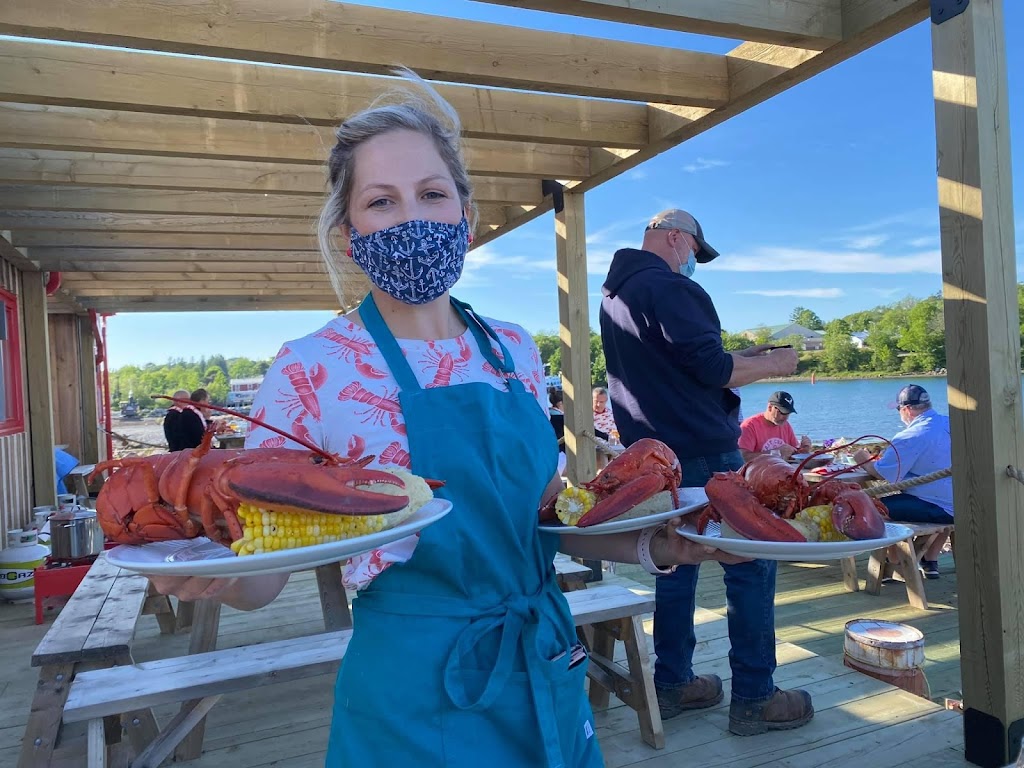 Dory Mates’ Seafood Shop | 11 Lincoln St, Lunenburg, NS B0J 2C0, Canada | Phone: (902) 521-7067